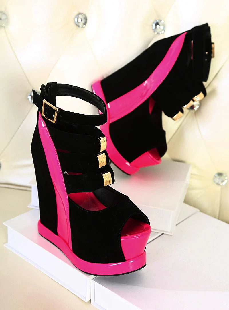 Dream Little Pepper women's platform wedge sandals with peep toe heels, featuring a stylish and comfortable design.