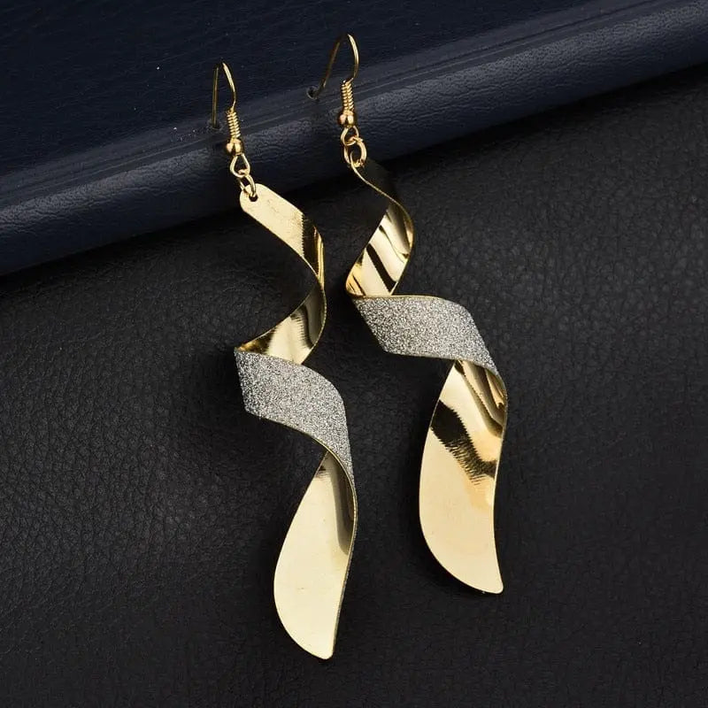 Bohemia Frosted Tassel Drop Earrings for Women in resin and metal, featuring long, trendy tassel design and stylish jewelry.
