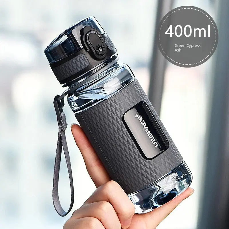 Uzspace Tritan 1L sports water bottle with leakproof design, high-temperature resistant plastic, ideal for fitness and summer use.