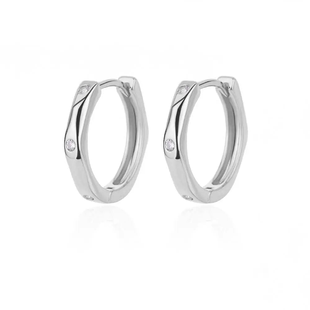 Showlu Fashion stainless steel U-shaped square hoop earrings for women, trendy luxury jewelry with modern geometric design.