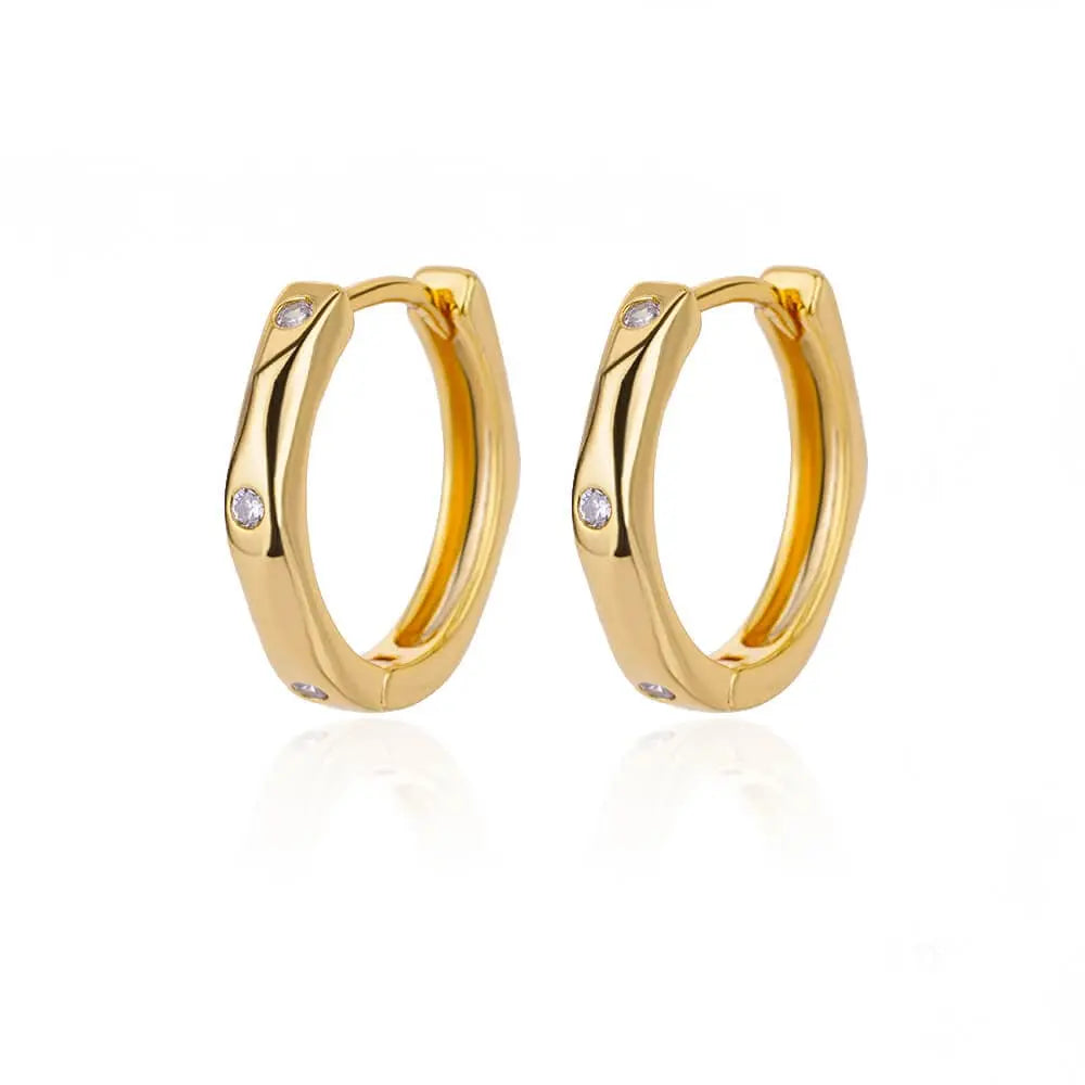 U-shaped square hoop earrings for women, luxury stainless steel jewelry with modern design, perfect for trendy wedding or everyday wear.