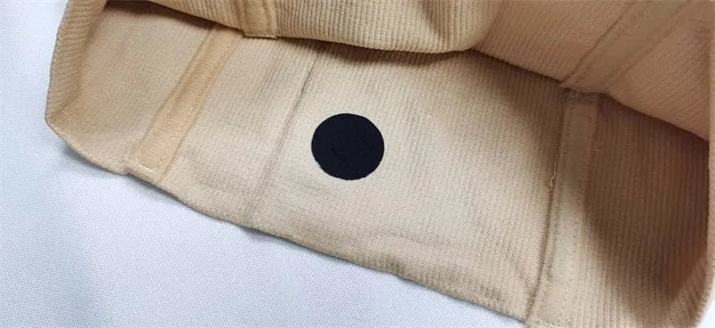 Underwear Bragas Fajas Women Shaper Thong Bodyshaper Nude, shown with a small black circular sticker inside, displayed on a white surface.