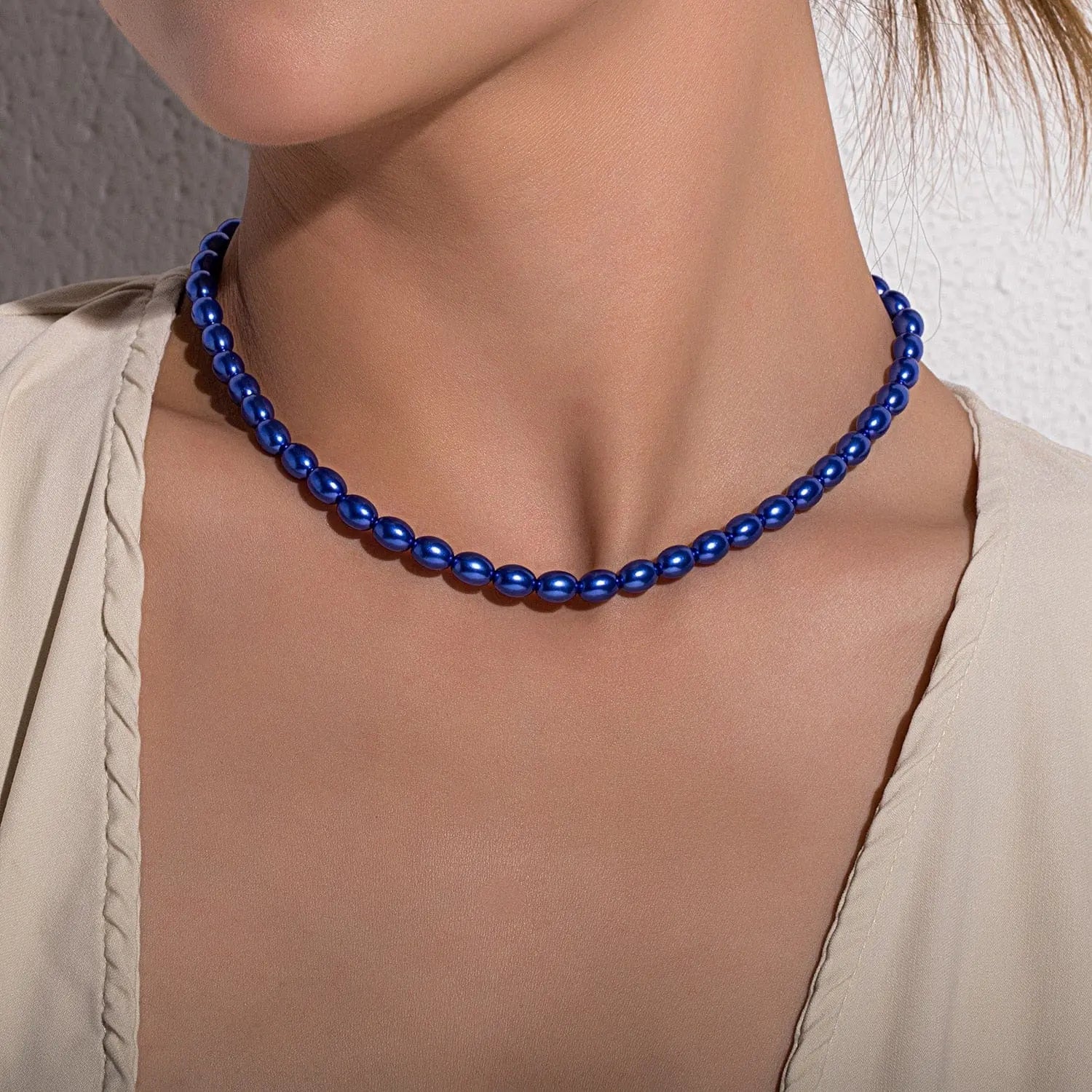Fomalhaut 6mm pearl choker necklace with shell pendant for women, vintage style, simple design, jewelry accessory.