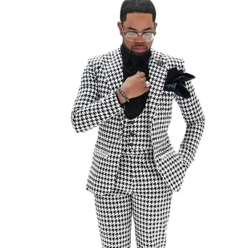 Showlu Fashion Men's 3-piece plaid suit set, slim fit wedding and prom blazer with matching pants, perfect for formal occasions.