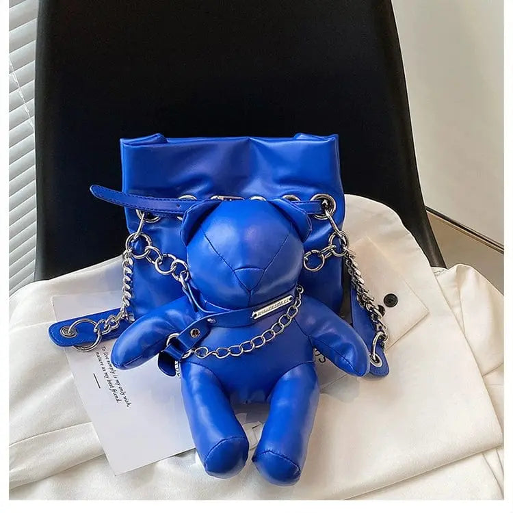 Dolan women's animal-shaped bucket bag in PU leather with chain shoulder strap, stylish tote for casual and trendy outfits