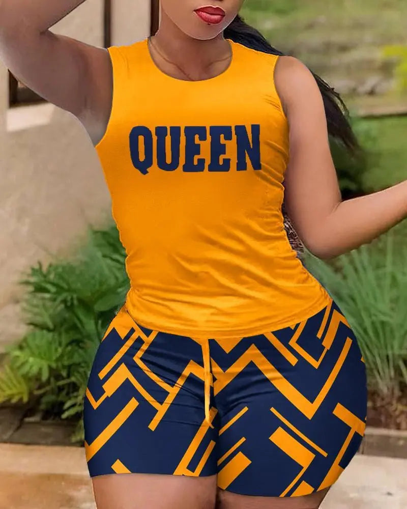 Showlu Fashion Women's two-piece print set with quick-dry sports top and shorts, ideal for casual or fitness wear.