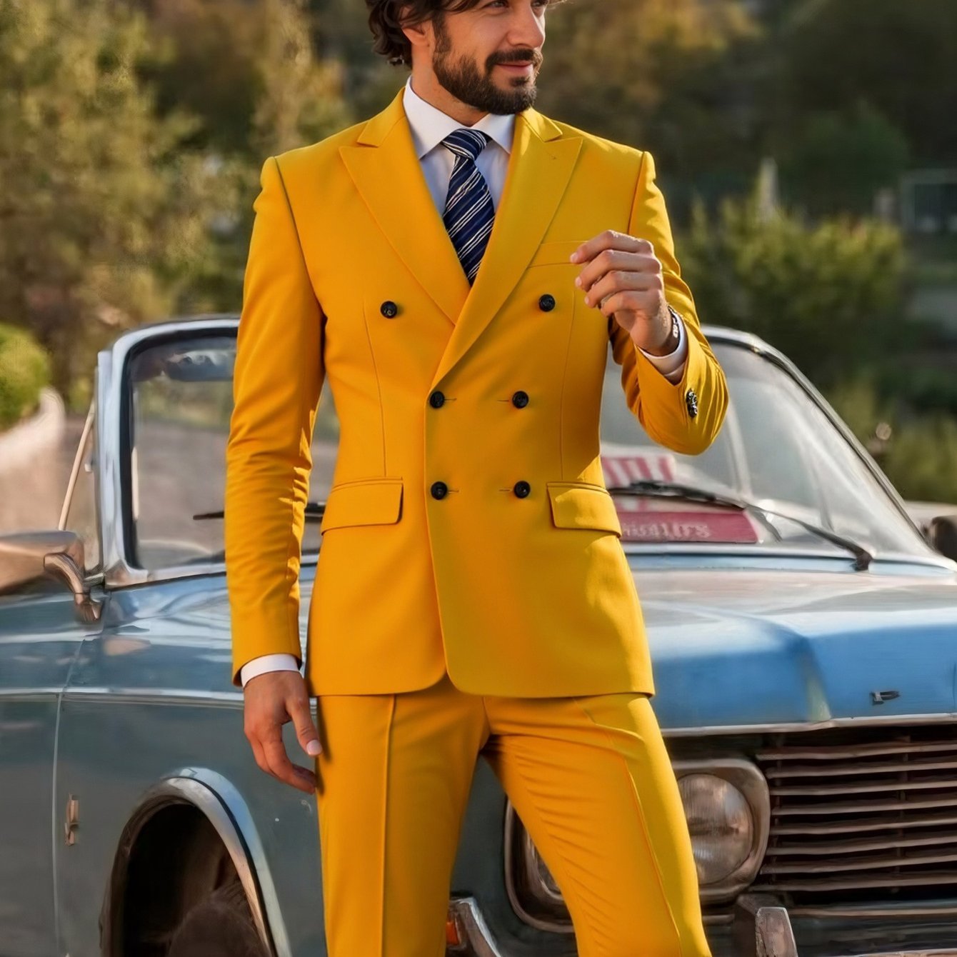 SHOWLU Men's double-breasted slim fit tuxedo suit with peak lapel, tailored for a sharp, formal look.