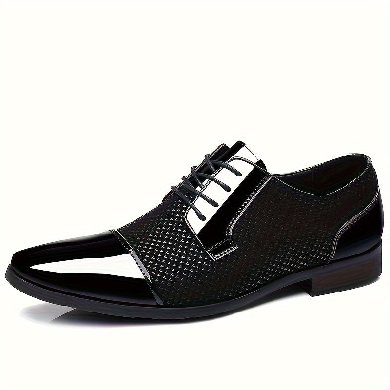 SHOWLU Men's Oxford dress shoes in black and white PU leather with lace-up design, stylish formal footwear for men.