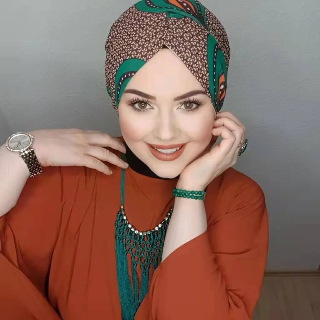 High-stretch Motive Force Modal Hijab for women, shown as an elegant Muslim inner scarf with a smooth, jersey fabric fit.
