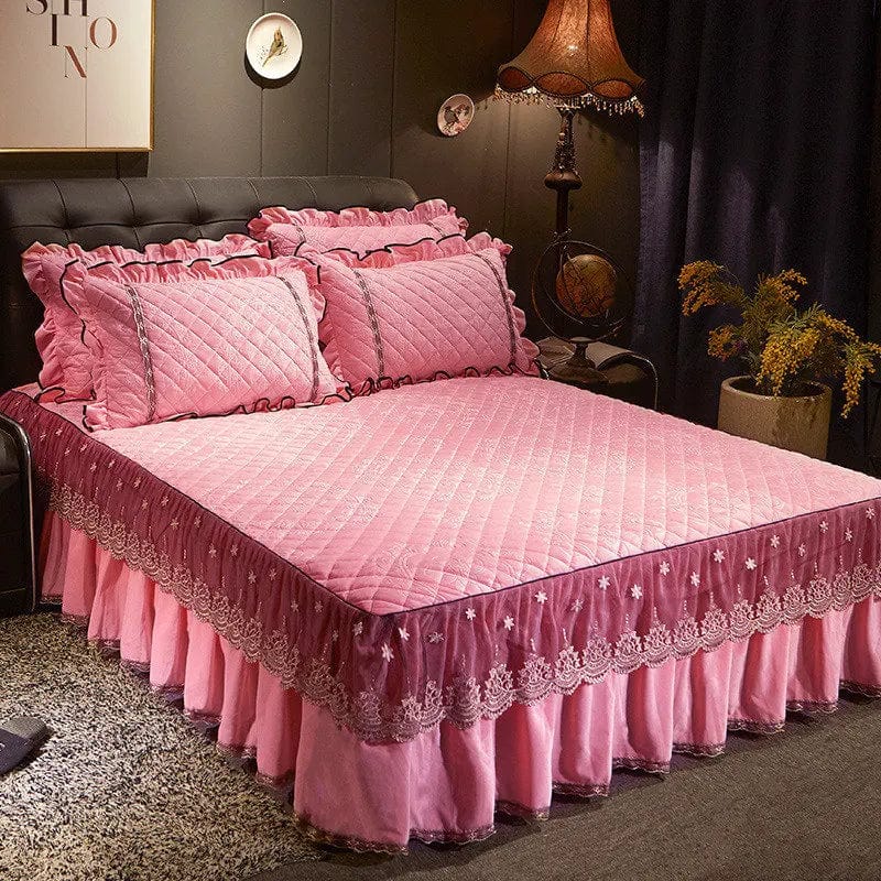 Ai·Winsure embroidery lace velvet bedspread 3-piece quilted bedskirt set with ruffle design for queen and king beds.