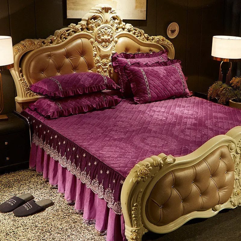 AI·Winsure embroidery lace velvet bedspread 3-piece quilted bedskirt set with ruffle details, suitable for queen and king beds.