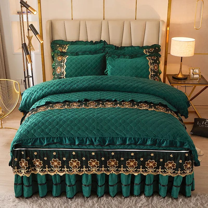 Ai·Winsure quilted velvet bedding set with lace duvet cover, bed skirt, and pillowcases in queen and king sizes.