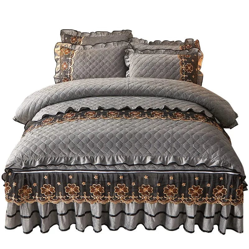 Ai·Winsure quilted velvet bedding set with lace duvet cover, bed skirt, and pillowcases in queen and king sizes, European style.