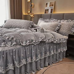 AI WINSURE Winter Embroidered Velvet Duvet Cover Set King Double Queen Size 4pcs Bedding Set Lace Bedspread with 2 Pillow Shams - SHOWLU FASHION STORE