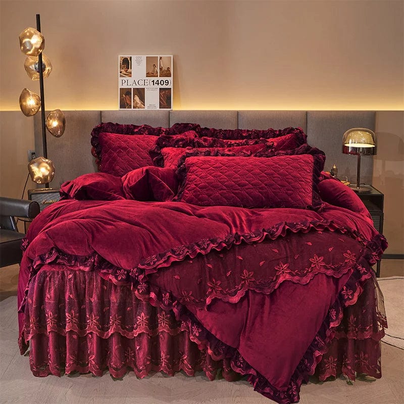 AI WINSURE Winter Embroidered Velvet Duvet Cover Set King Double Queen Size 4pcs Bedding Set Lace Bedspread with 2 Pillow Shams - SHOWLU FASHION STORE