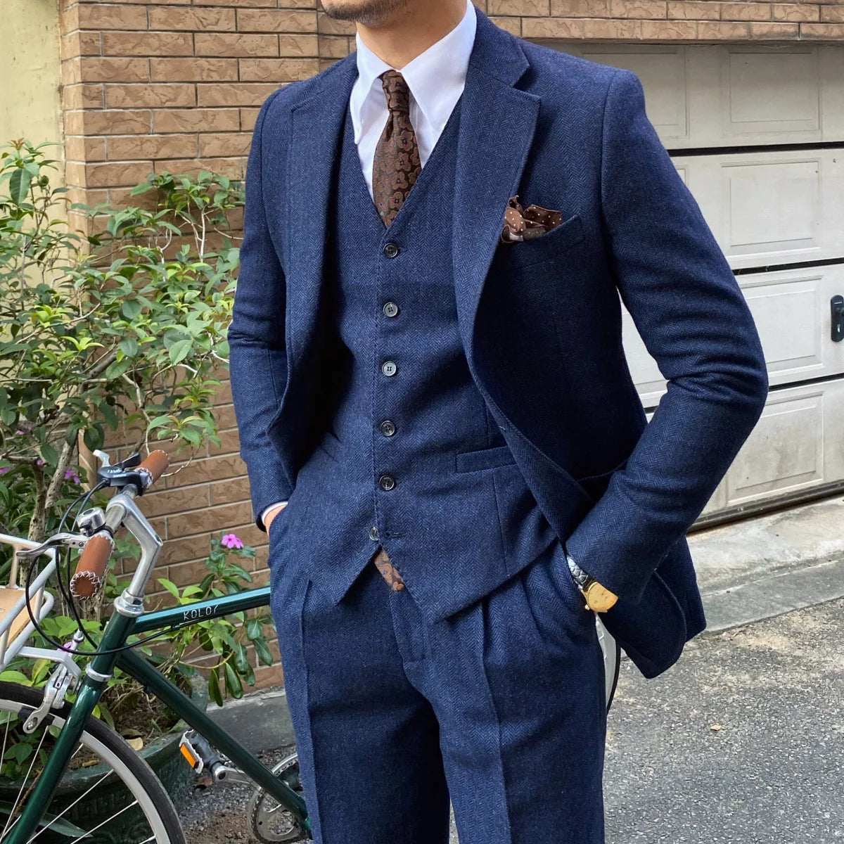 Men's grey retro herringbone wool blend slim fit suit, stylish winter formal attire with classic pattern and tailored fit.