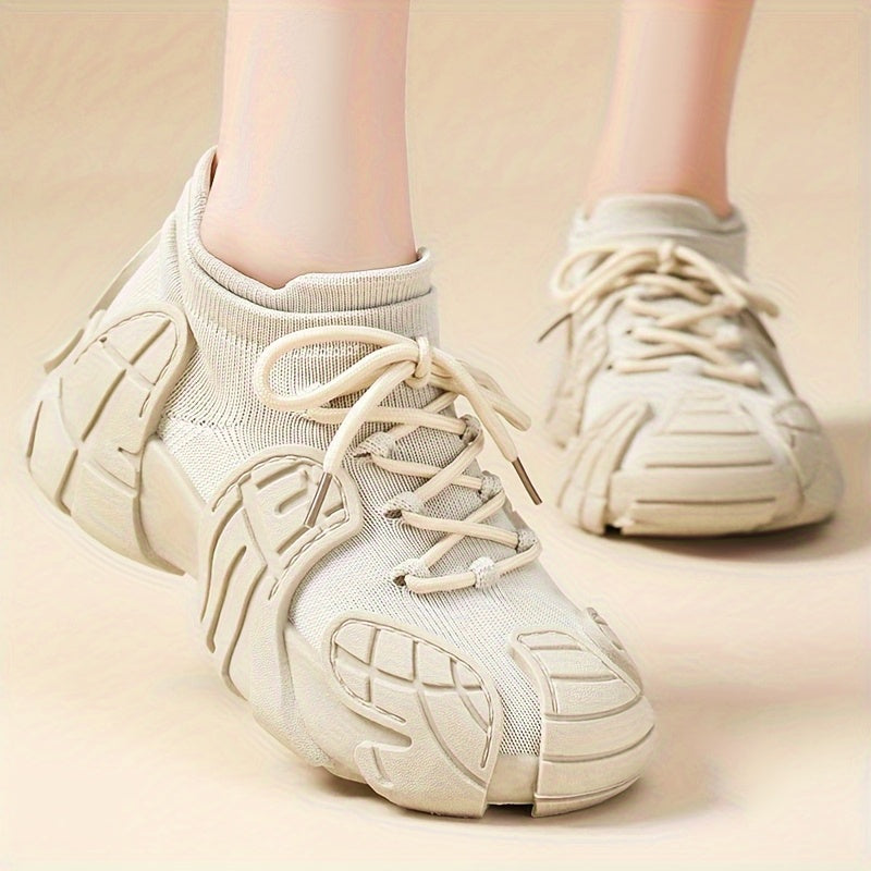 SHOWLU Women's wedge sneakers with breathable fabric and non-slip soles, stylish walking shoes for comfortable everyday wear.