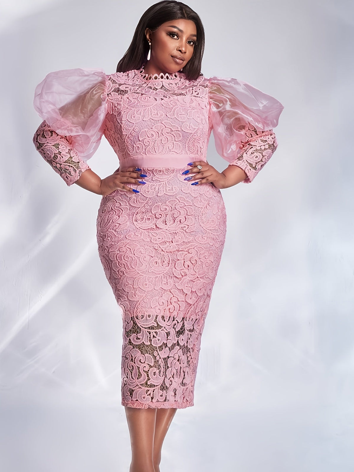 Showlu Fashion women's lace off-the-shoulder bodycon midi dress, fitted with elegant lace detailing and short sleeves.