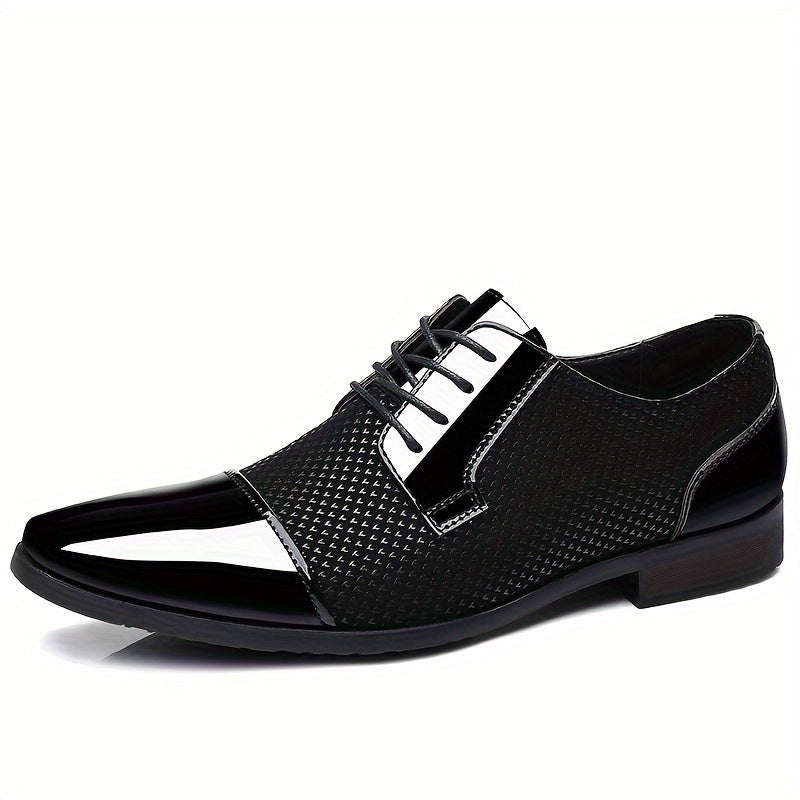 Black and white SHOWLU men's Oxford dress shoes in PU leather with lace-up design, stylish and formal footwear.