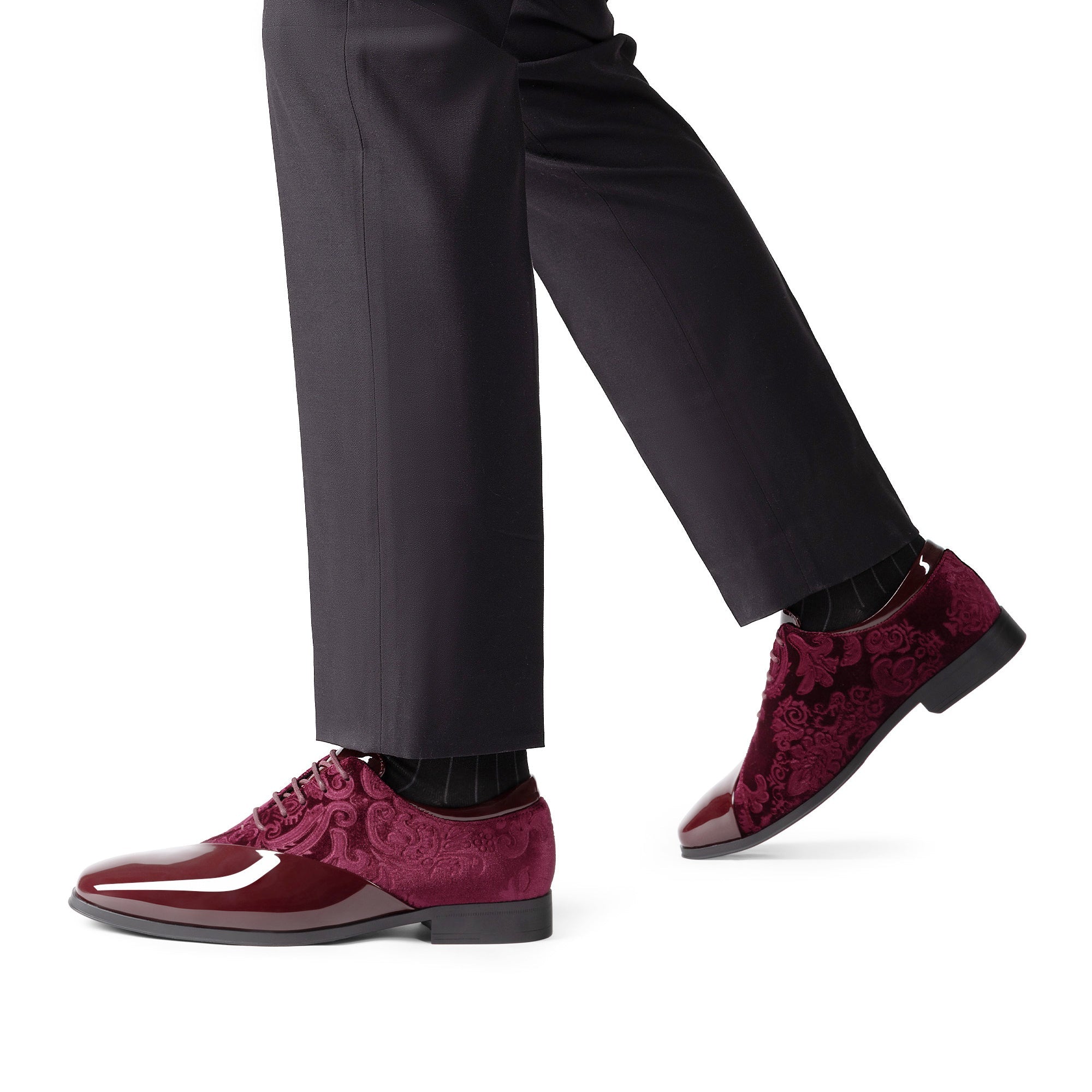Bruno Marc men's patent leather tuxedo shoes with classic oxford design, formal footwear for elegant occasions.