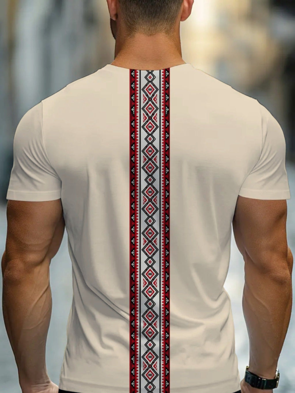 SHOWLU Men's geometric embroidery crew neck T-shirt, polyester top with modern design, displayed on a hanger.