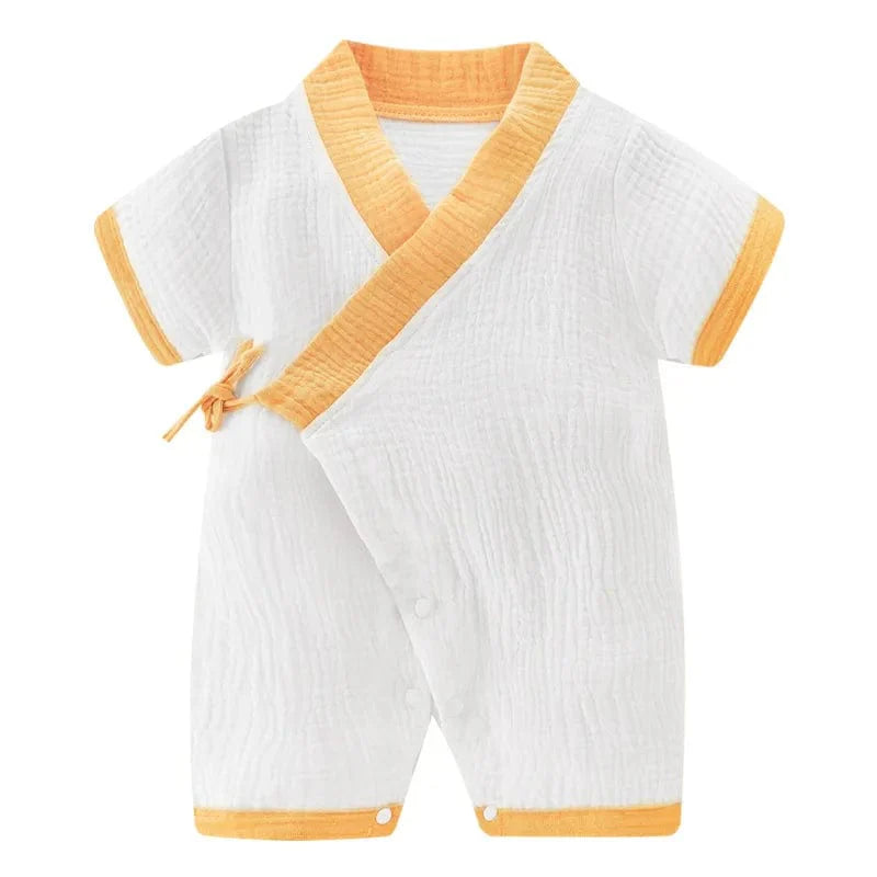 Soft summer baby romper by Showlu Fashion, made of muslin cotton with short sleeves, perfect for newborns and infants aged 0-2 years.