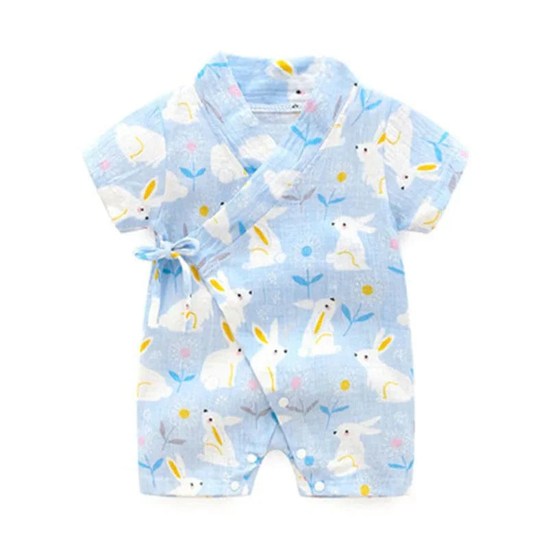 Soft summer baby romper by ZoErLi, short sleeve muslin cotton jumpsuit for newborns and infants, suitable for boys and girls.