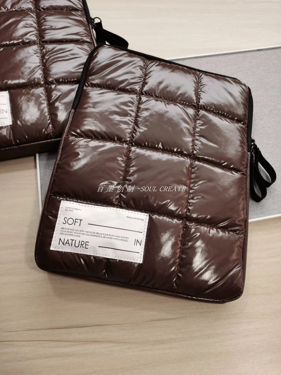Showlu Fashion waterproof cloud laptop sleeve bag for Apple, Huawei, Dell, Xiaomi; soft, durable, protective tablet and notebook case.