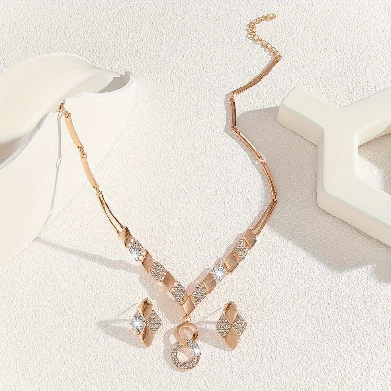 SHOWLU FASHION 3-piece luxury jewelry set with 14K gold plating and natural stones, including necklace, earrings, and bracelet.