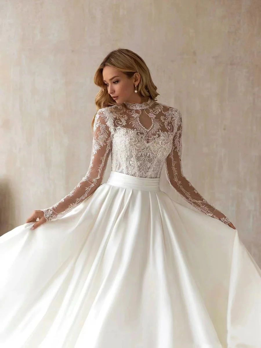 Showlu Lace Mermaid Wedding Dress with long sleeves and detachable train, featuring lace appliques and vintage-inspired design.