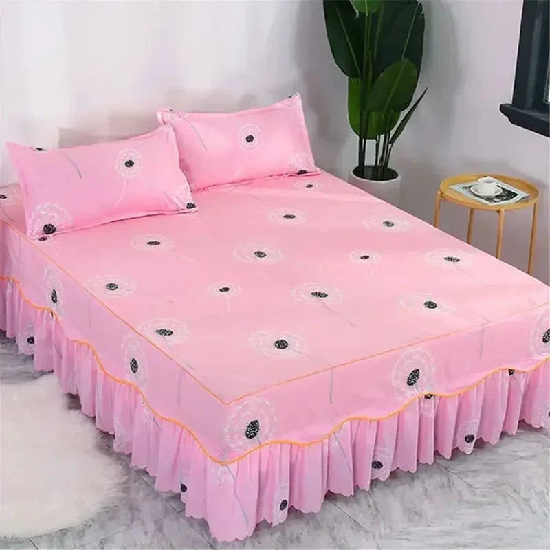 SHOWLU FASHION cotton embroidery bed skirt and pillowcase 3-piece set for king and queen beds, includes bedspread and matching pillowcases.