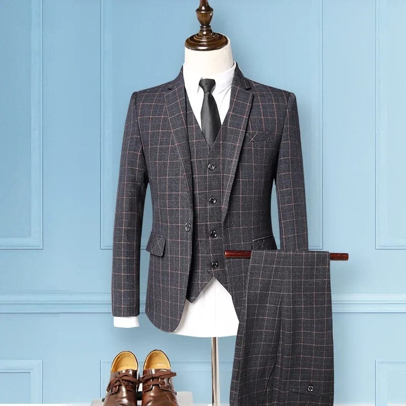 Showlu Fashion men's 3-piece plaid suit with blazer, vest, and trousers in Italian slim fit style for business and formal wear.