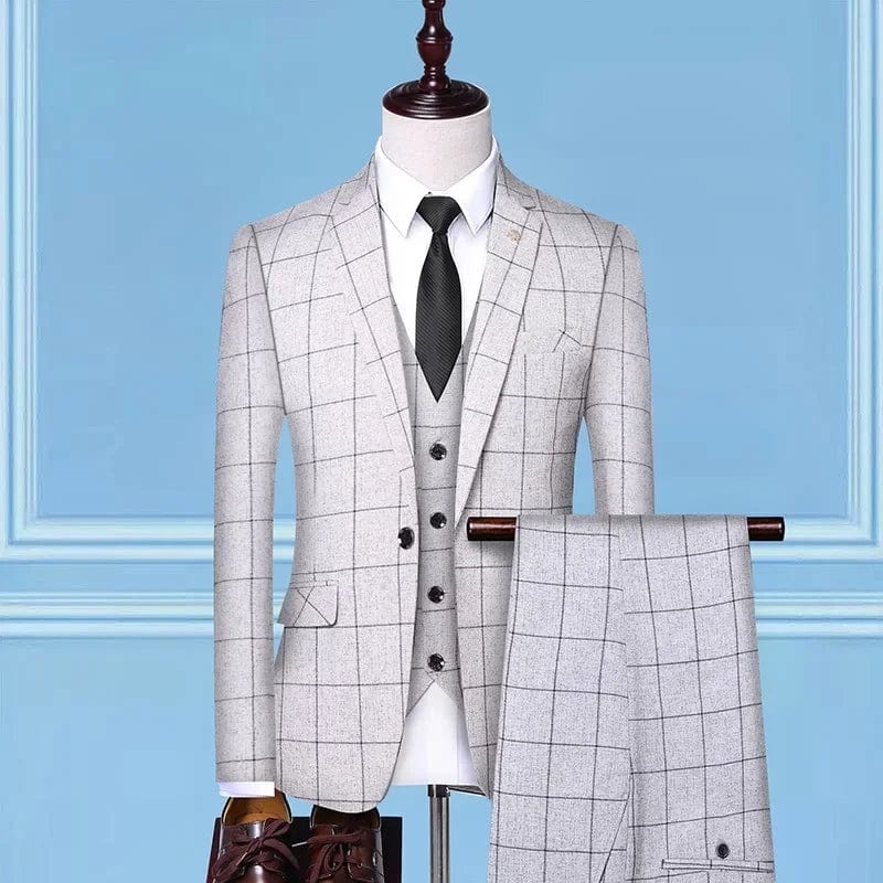 Showlu Men's Italian Style Plaid Slim Fit 3-Piece Business Suit with blazer, vest, and trousers in elegant plaid fabric.
