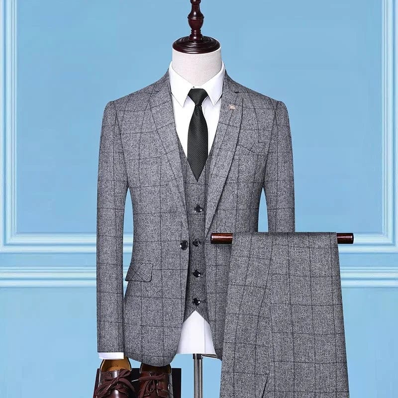 Showlu Men's Italian Style Plaid Slim Fit 3-Piece Formal Business Suit with blazer, vest, and trousers in elegant plaid pattern.