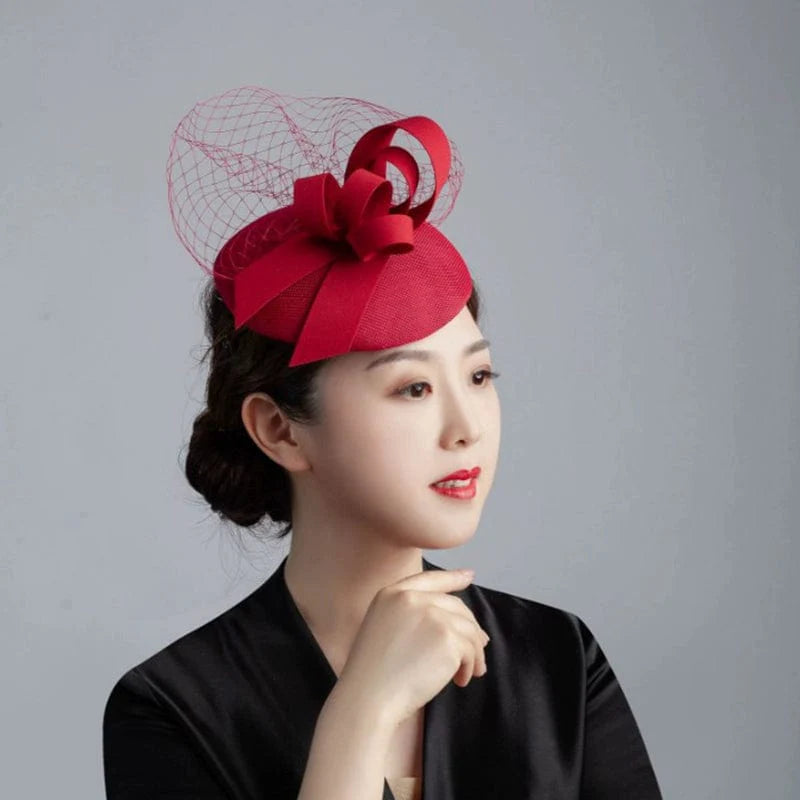 Elegant floral bridal headdress by Showlu Fashion, featuring intricate design perfect for weddings and formal events.