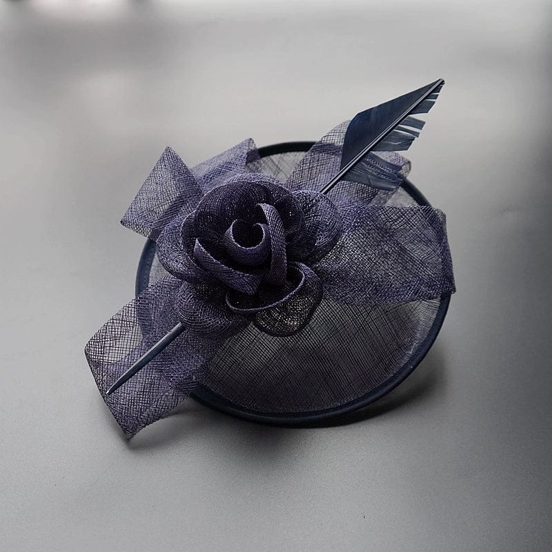 Showlu British Noble Retro Veil Headdress with side clip, vintage-inspired fashion Billycock hat and elegant veil accessory.