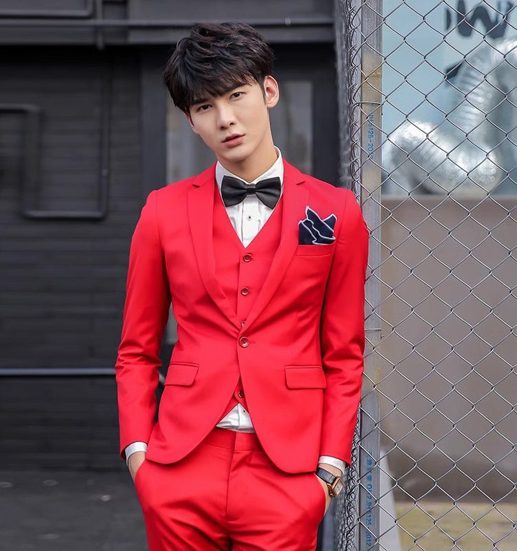 Original Charm men's pink three-piece slim fit suit, solid color business and wedding attire, tailored for a sharp, stylish look.