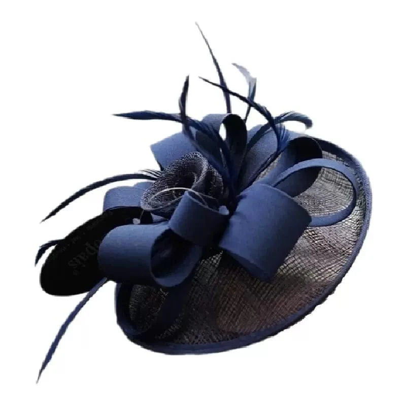 Showlu British retro mesh feather dinner dress paired with an elegant party hair clip, stylish and suitable for formal events.