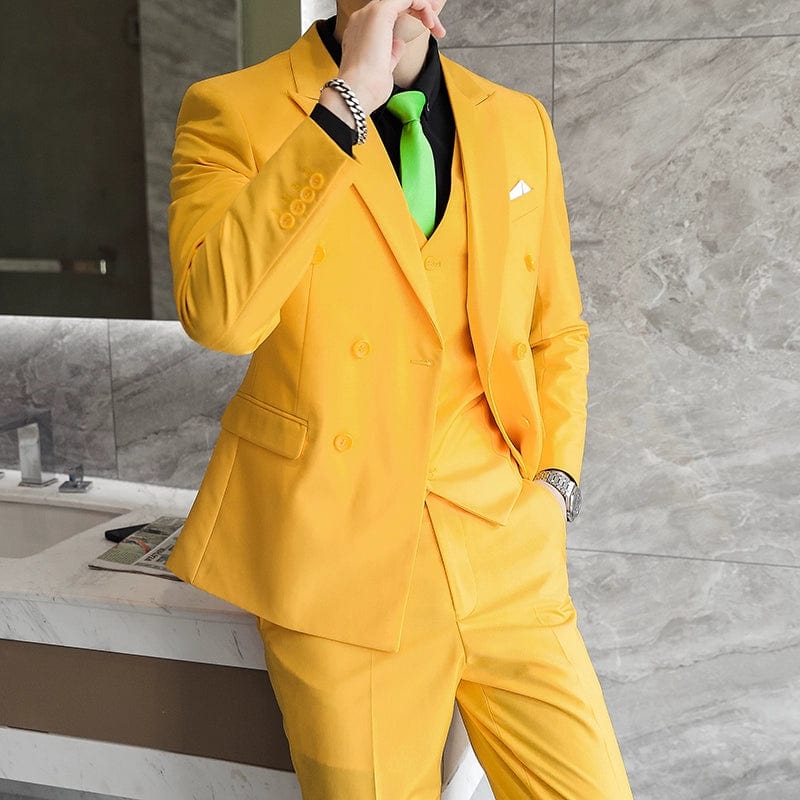 Showlu men's solid color double-breasted slim fit business suit, tailored for a professional look, shown in a size plus fit.