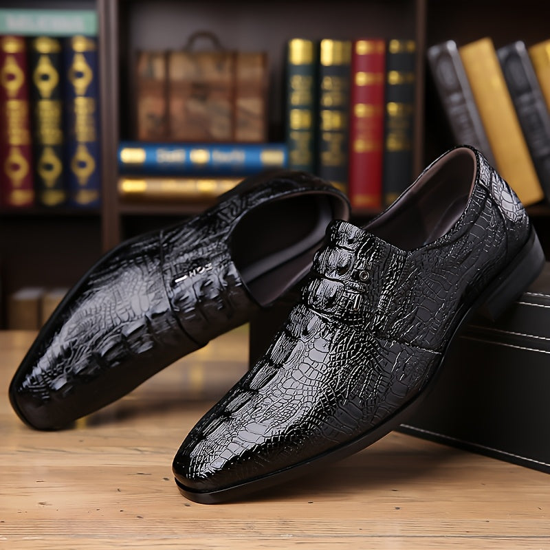 SHOWLU Men's pointed toe slip-on business shoes in vintage PU leather, featuring sleek design and polished finish.
