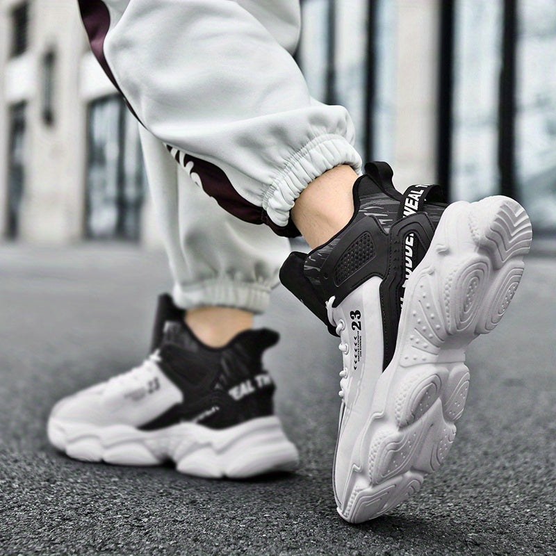 SHOWLU Men's mid-top running shoes with lightweight PU leather, designed for comfortable walking and athletic activities.