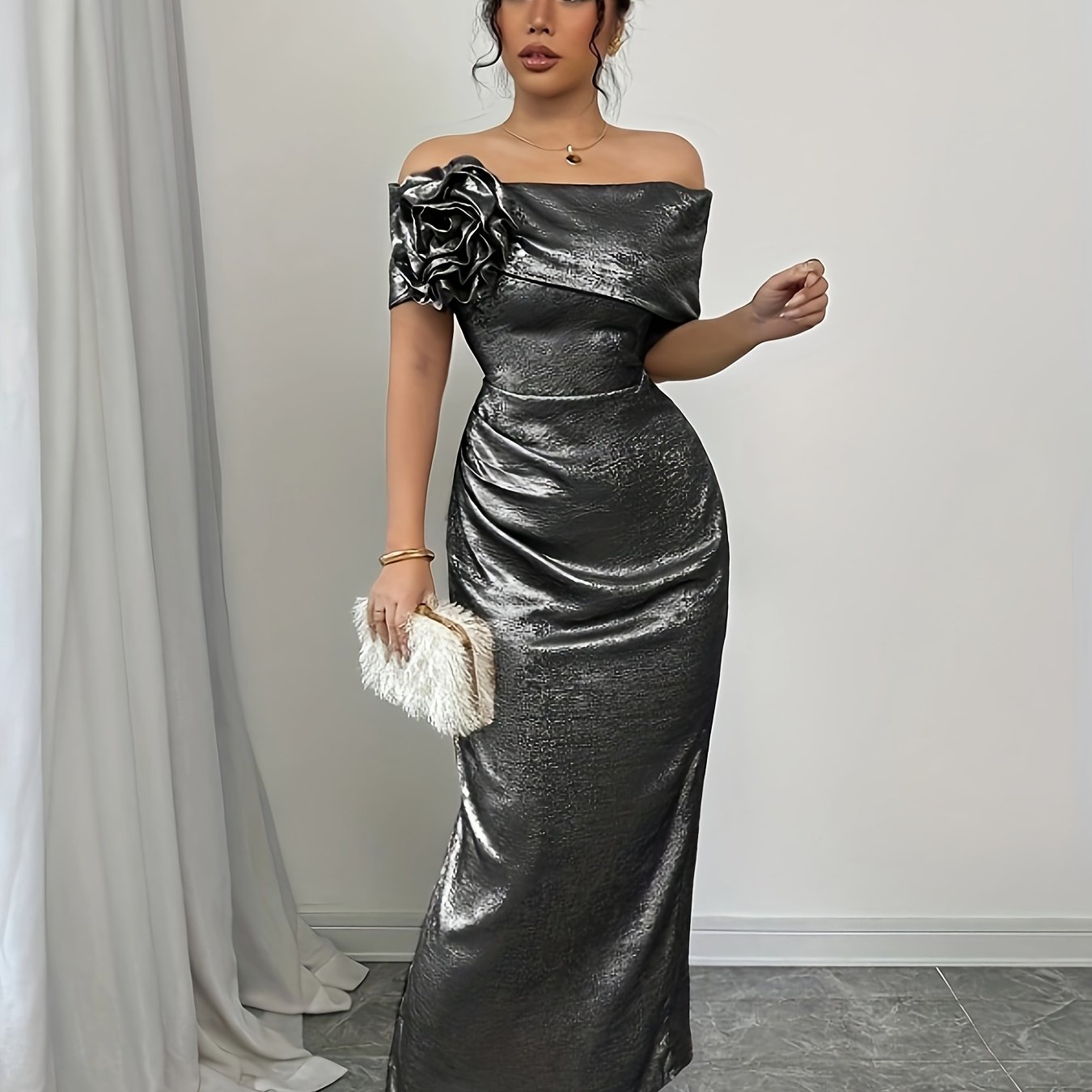 Red off-shoulder SHOWLU FASHION bodycon maxi dress with a low slit, elegant and fitted for stylish occasions.