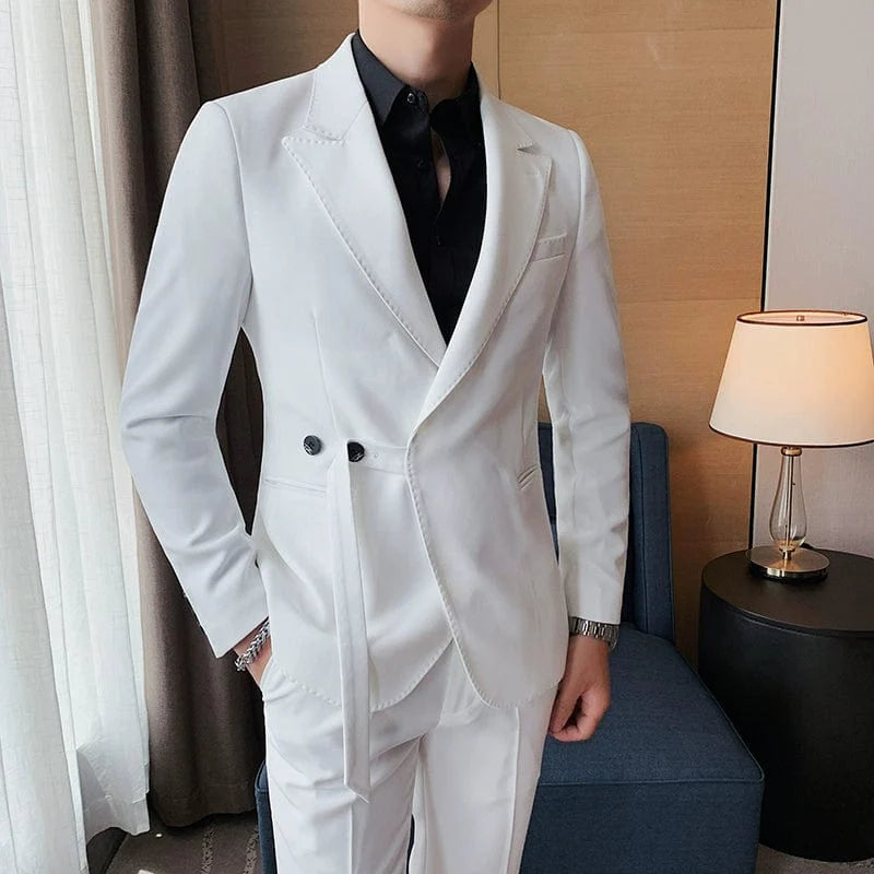 Showlu men's slim fit double-breasted business leisure suit jacket with casual British style and French side buckle details.