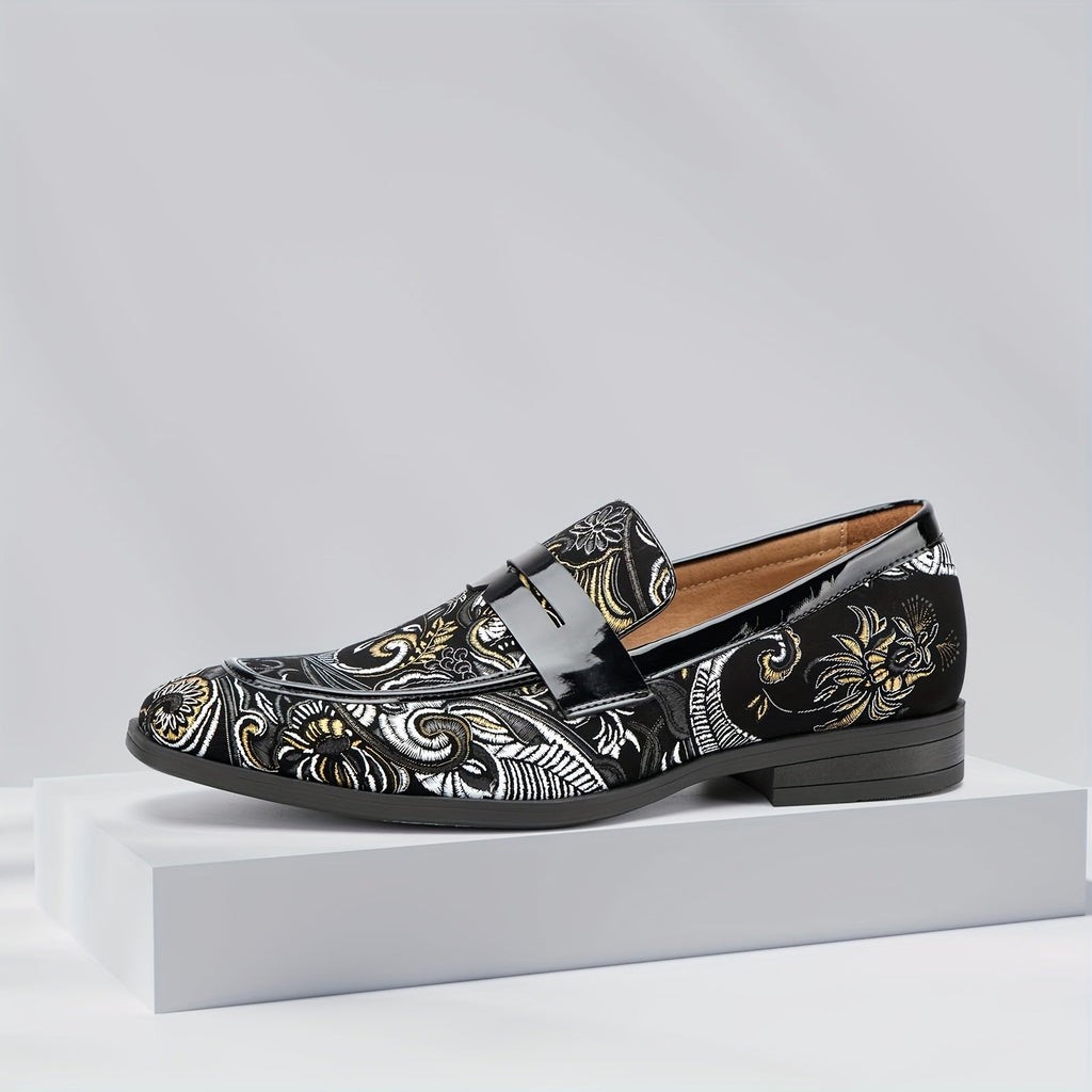 Men's slip-on party shoes by SHOWLU FASHION, lightweight PU leather casual shoes with sleek design and comfortable fit.