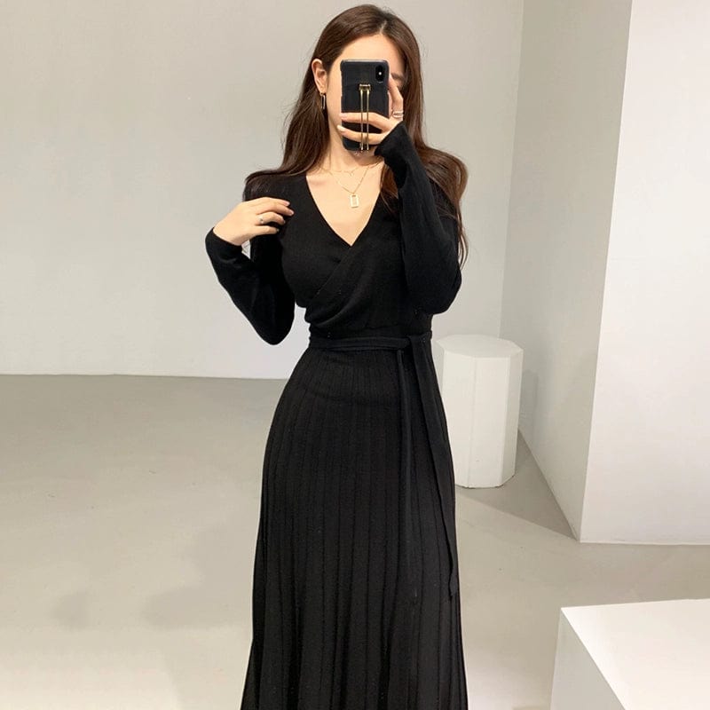 Chic Cross Lace up Slimming Pleated Knit Dress - SHOWLU FASHION STORE