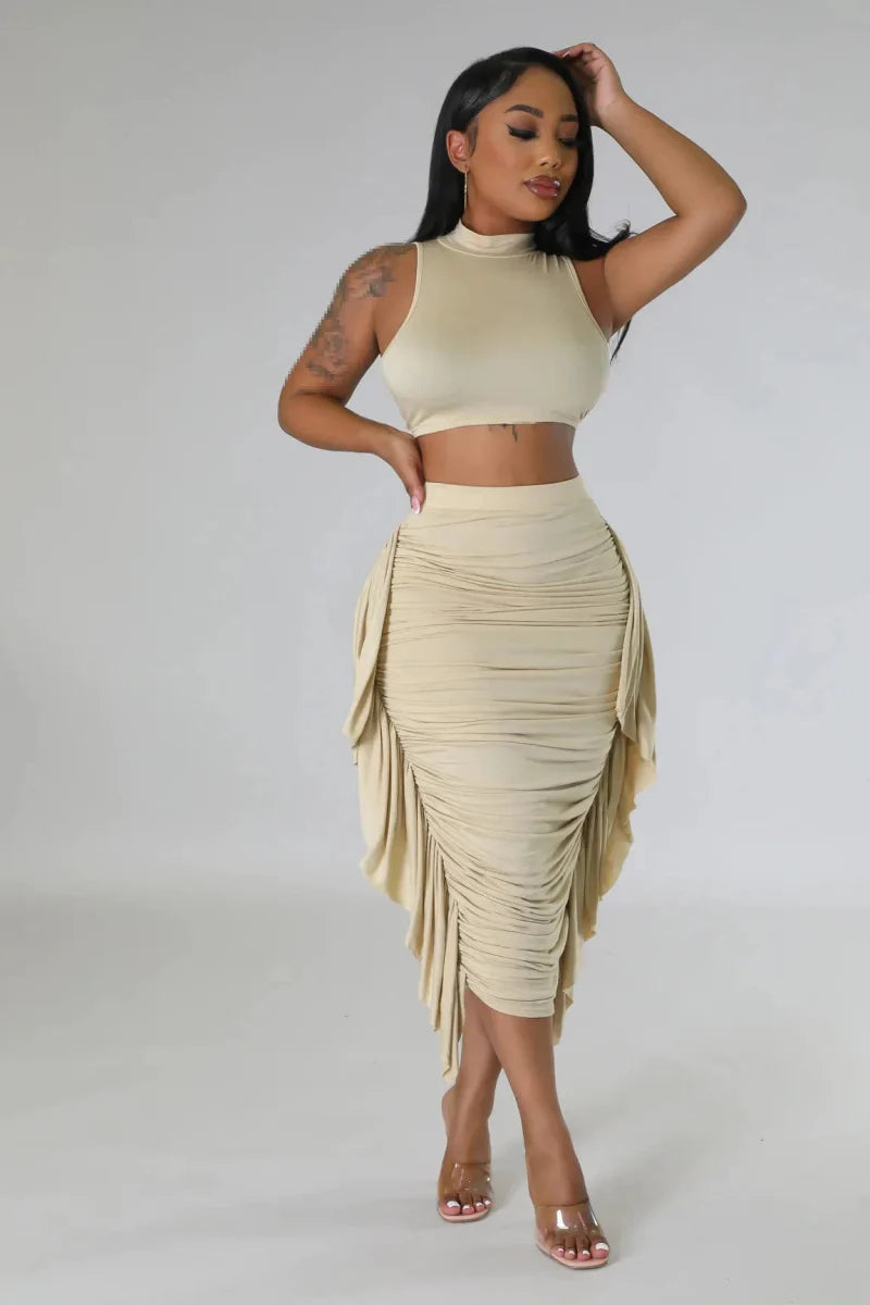 Chic women's two-piece summer outfit by Showlu Fashion with a stylish top and matching skirt, perfect for warm weather.