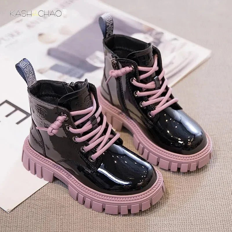 Showlu Fashion kids ankle boots in shiny PU leather, unisex short boots with solid color design, suitable for boys and girls.