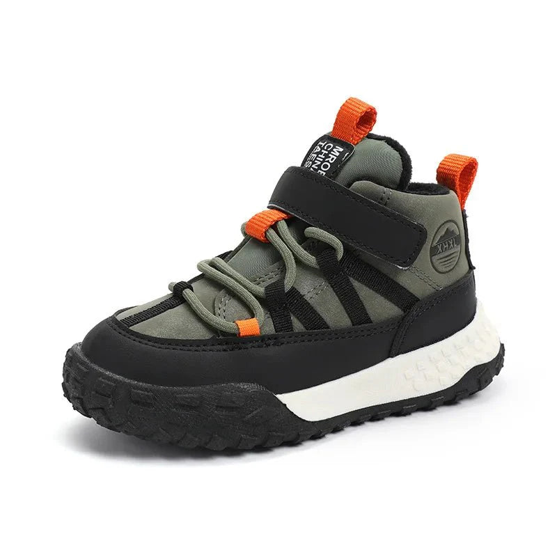 Children's winter sneakers by EACHIN from SHOWLU FASHION STORE, warm plush lining, boys and girls casual sport shoes.