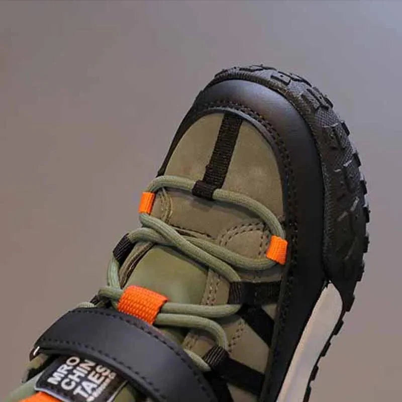 Children's winter sneakers by EACHIN from SHOWLU FASHION STORE, warm plush lining, boys and girls casual sport shoes with sturdy soles.