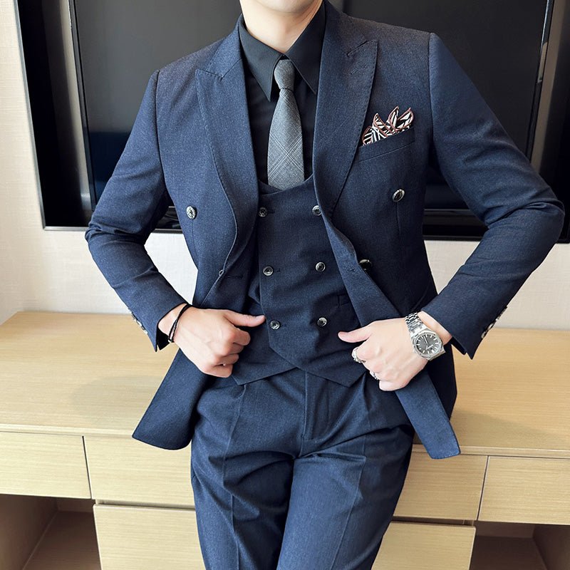 SHOWLU FASHION Men's slim-fit pink double-breasted host suit with a closure collar, formal set for elegant occasions.